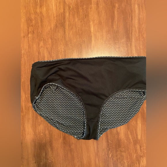 Albion Bikini Set Swim Crop Top and Simone Bottoms in Midnight Dash Size M - Picture 11 of 11